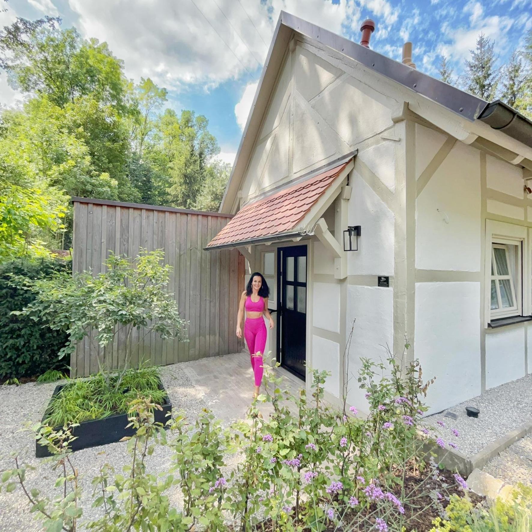 Tauberchalet I Boutique-Ferienhaus Mit Sauna, Whirlpool & Natur I 10Min Walk To Historic Old Town Rothenburg ob der Tauber Exterior foto